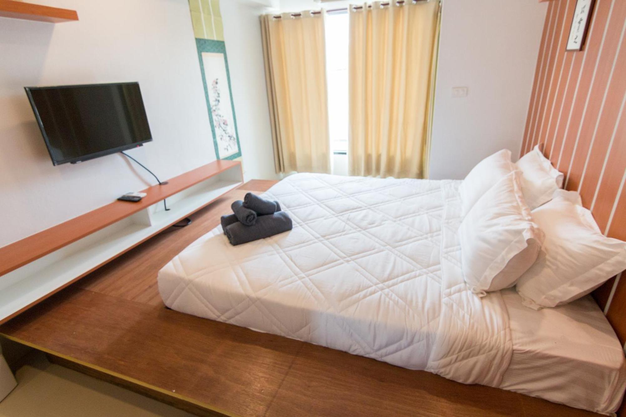 Апарт отель 2 Feel Bed Station Удон-Тхани Экстерьер фото